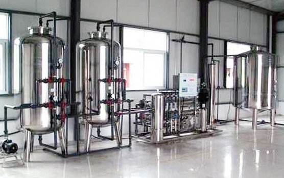 酒類釀造和勾兌反滲透設備，純水設備，酒廠行業用反滲透設備，純水系統，釀酒用純水設備，酒水勾兌用水處理設備